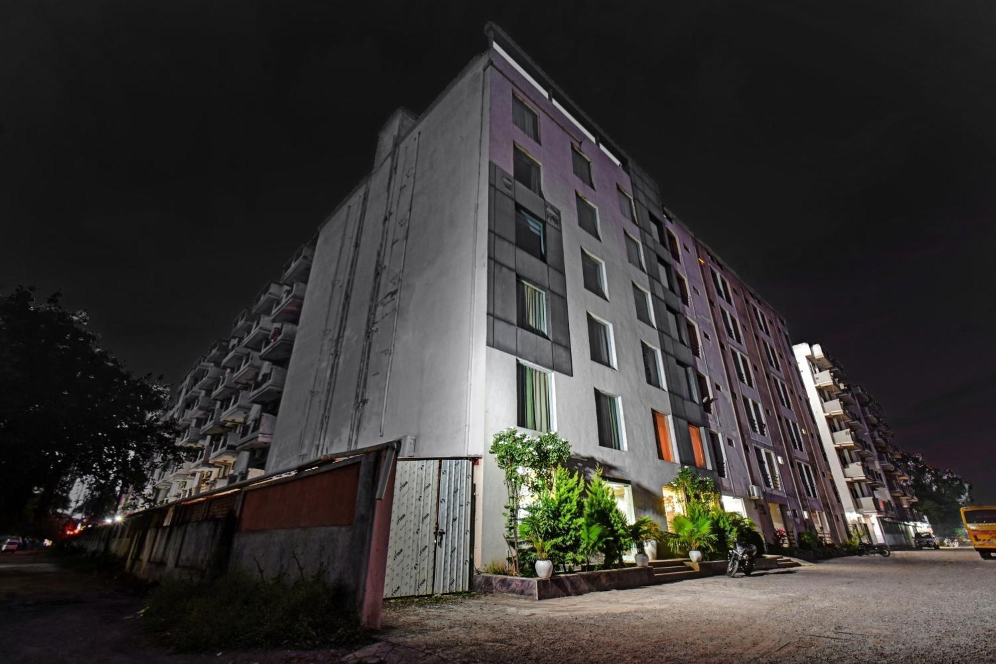 Townhouse Classio Suites شيردي المظهر الخارجي الصورة