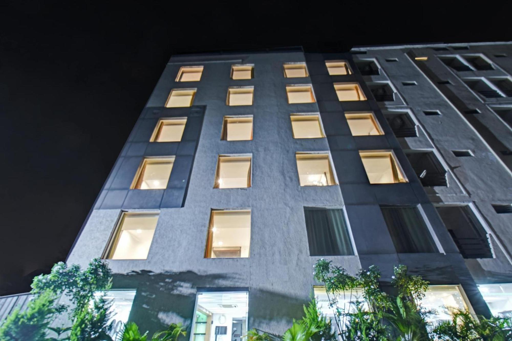 Townhouse Classio Suites شيردي المظهر الخارجي الصورة
